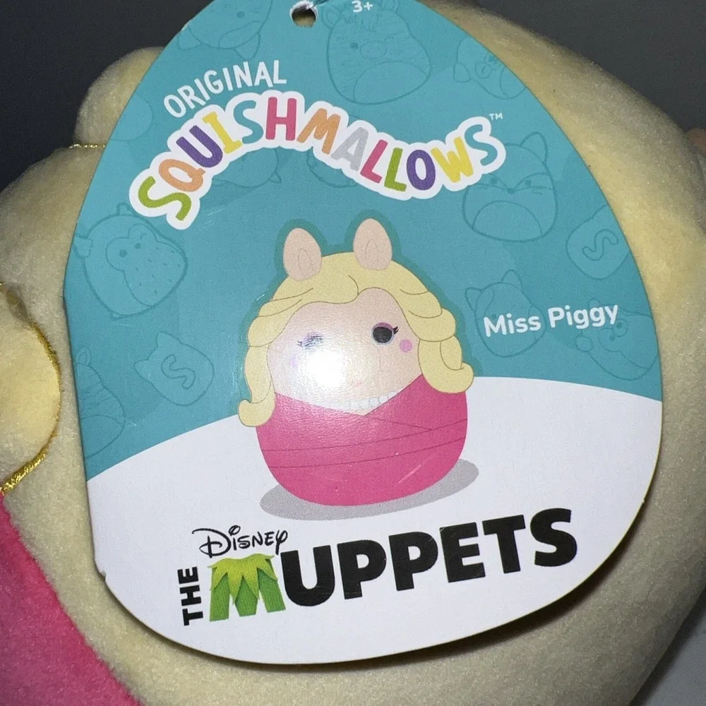 DISNEY THE MUPPETS SQUISHMALLOW MISS PIGGY 6.5